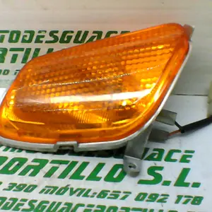 Foto de Intermitente delantero izquierdo Daelim ns III125 referencia 310-21-36061 foto 11