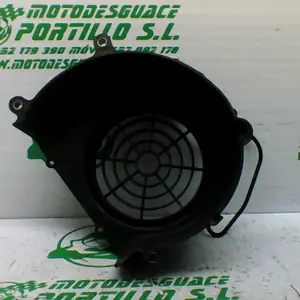Foto de Carcasa del encendido Peugeot tweet 125 referencia 419-22-40504 foto 3