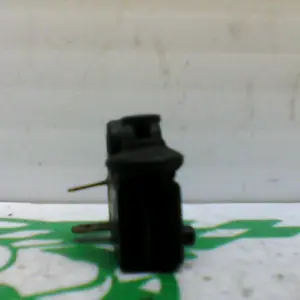 Foto de Sensor de freno trasero Yamaha XMAX 250I referencia 283-22-37604