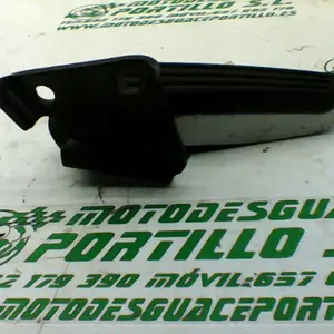 Foto de Reposapies trasero derecho Gilera RUNNER 50 SP referencia 88-19-18833
