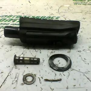 Foto de Reposapies delantero izquierdo Honda CBF 125 M referencia 166-22-34823 foto 2