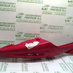 Foto de Carcasa lateral trasera derecha Hyosung Comet 125 referencia 17-17-10971