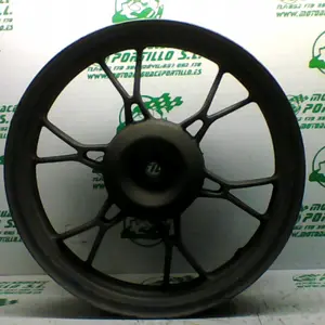 Foto de Llanta trasera Benelli MACIS referencia 324-22-40134 foto 3