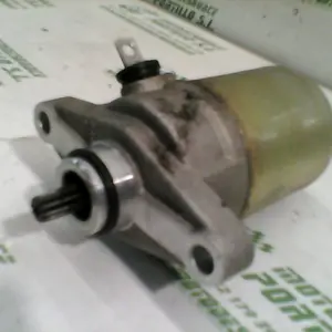 Foto de Motor de arranque Peugeot V clic 4T 50 referencia 58-16-7986