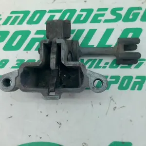 Foto de Cerradura del asiento Yamaha Cygnus flame 125 referencia 396-22-42860 foto 4