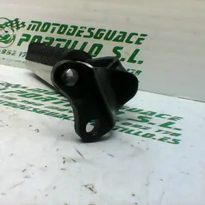 Foto de Reposapies trasero izquierdo Yamaha XMAX 250 referencia 431-21-32475 foto 7