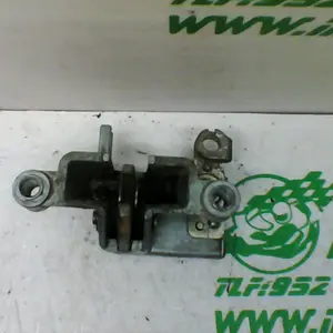 Foto de Cerradura del asiento Yamaha Cygnus flame 125 referencia 396-22-42860 foto 2