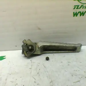 Foto de Reposapies trasero derecho Honda Cbr 600 F4i referencia 124-20-32665