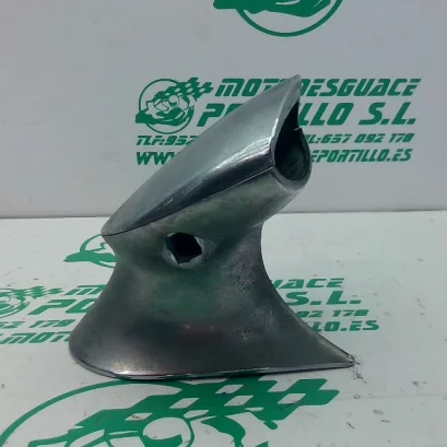 Foto de Embellecedor del piloto trasero Daelim Besbi 125 referencia 274-21-42050