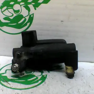 Foto de Bomba de freno trasero Kymco super dink 300 i referencia 113-23-43363 foto 5