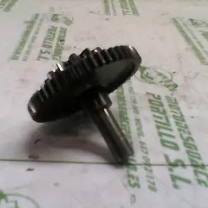 Foto de Piñón del motor de arranque Honda PS 125 referencia 106-24-47756