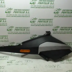 Foto de Carcasa lateral trasera derecha Piaggio NRG Power 50 referencia 404-22-40426 foto 3