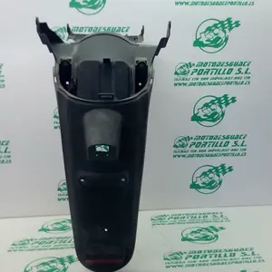 Foto de Portamatricula Honda SH 125 00-04 referencia 382-22-39400 foto 3