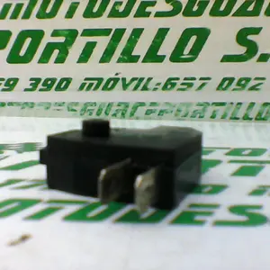 Foto de Sensor de freno delantero Suzuki Marauder 250 referencia 1-23-43951 foto 3