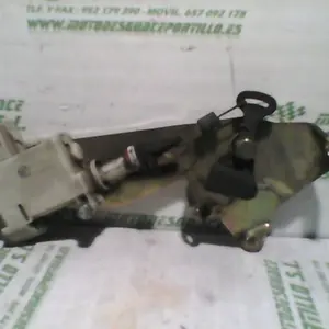 Foto de Motor de apertura de asiento Piaggio X9 500 referencia 201-16-2585