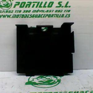 Foto de Tapa batería Kymco GRAND DINK 125 referencia 225-22-39957