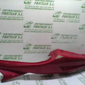 Foto de Carcasa lateral trasera izquierda Hyosung Comet 125 referencia 17-17-10972