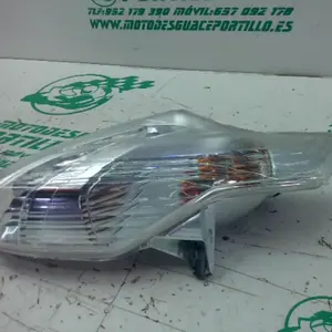 Foto de Intermitente trasero derecho Piaggio BEVERLY 300 I referencia 452-23-46510 foto 1