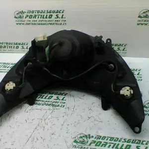 Foto de Faro delantero Peugeot ELYSTAR 125 referencia 78-20-48324 foto 3
