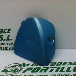 Foto de Embellecedor de contraescudo Piaggio Beverly ie 250 referencia 83-17-18585 foto 2