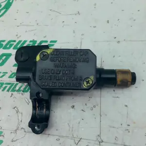 Foto de Bomba de freno delantero Piaggio BEVERLY 350I referencia 252-23-45854 foto 5