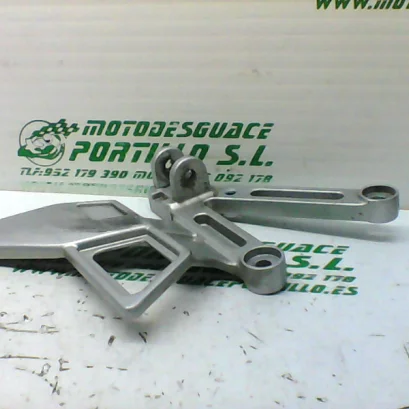 Foto de Estribera delantera izquierda Yamaha TZR 50 2T 3 referencia 221-19-22268