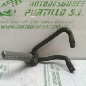 Foto de Estribera trasera derecha con reposapies Yamaha Why 50 2T referencia 198-18-15199 foto 2