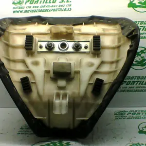 Foto de Asiento delantero Suzuki Intruder 250 referencia 391-23-46911 foto 2
