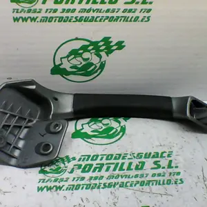 Foto de Asidero derecho Piaggio MP3 250 RL referencia 397-21-40163 foto 2