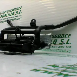Foto de Bisagra del asiento Honda S-wing 125 referencia 406-23-48863 foto 6