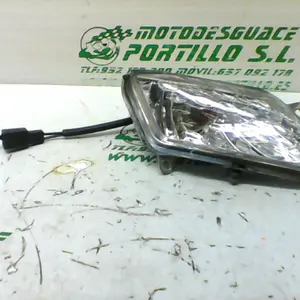 Foto de Intermitente delantero izquierdo Yamaha XMAX 250 referencia 213-19-37411 foto 2