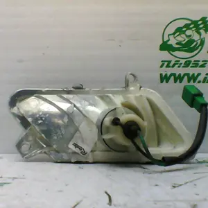Foto de Intermitente delantero derecho Yamaha X MAX 125 referencia 304-21-31413