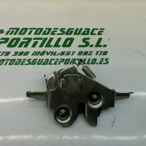 Foto de Cerradura del asiento Honda SH 125I 13-16 referencia 143-24-48499 foto 13