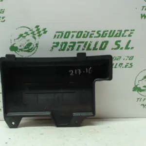 Foto de Tapa batería Piaggio ZIP H2O 2T 3 50 referencia 242-21-35270