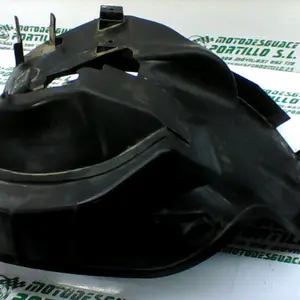 Foto de Guarda polvo Yamaha Cygnus x 125 referencia 425-21-32154 foto 11