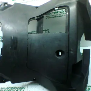 Foto de Contraescudo Yamaha XMAX 250 referencia 307-22-37464 foto 12
