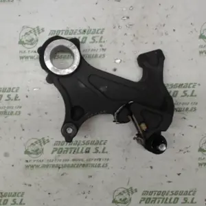 Foto de Soporte de pinza freno trasera Suzuki Gsr 600 referencia 26-16-660
