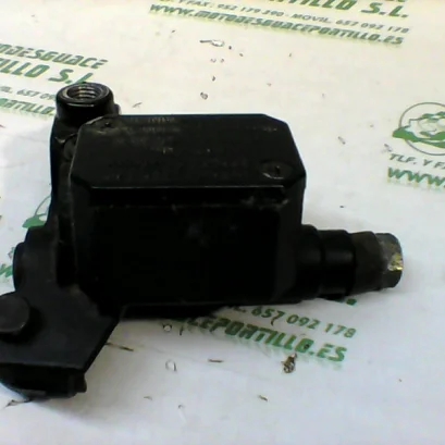 Foto de Bomba de freno delantero Piaggio Beverly 125 referencia 249-22-38643
