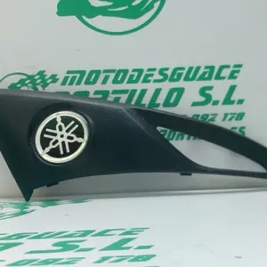 Foto de Embellecedor de carcasa delantera derecha Yamaha TRICITY 125I referencia 307-21-35540 foto 5