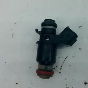 Foto de Inyector Honda PS 125 referencia 453-22-41231 foto 14