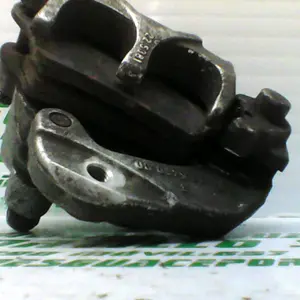 Foto de Pinza de freno delantera Yamaha Majesty 125 referencia 80-19-39334 foto 8