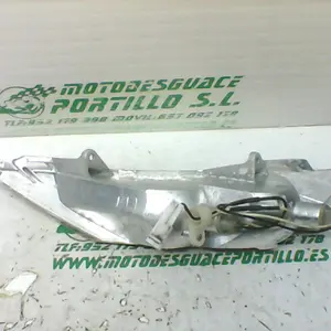 Foto de Intermitente delantero derecho Piaggio X8 125 referencia 295-20-37276 foto 8