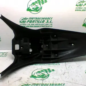 Foto de Portamatricula Honda SH MODE referencia 413-21-32637 foto 6