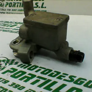 Foto de Bomba de freno delantero Yamaha Cygnus x 125 referencia 324-23-45143 foto 25