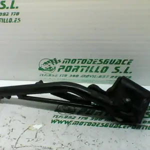 Foto de Patilla lateral Peugeot ELYSTAR 125 referencia 354-20-43061 foto 9