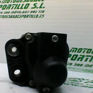 Foto de Motor válvula de escape Yamaha FZ1-N referencia 177-19-21679 foto 6