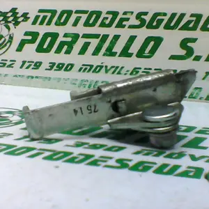 Foto de Cerradura del asiento Yamaha FZ1-N referencia 177-19-21651 foto 7