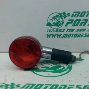 Foto de Intermitente trasero izquierdo Kymco VENOX 250 referencia 109-22-44516 foto 9