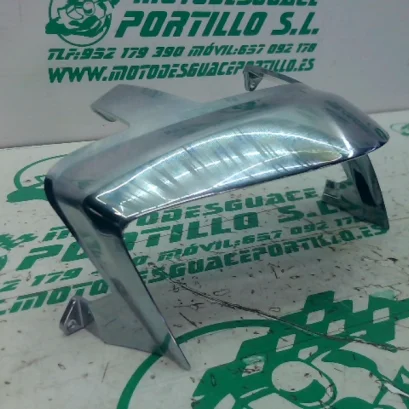 Foto de Embellecedor del faro Piaggio liberty 125 i 2023 referencia 60-26-49249