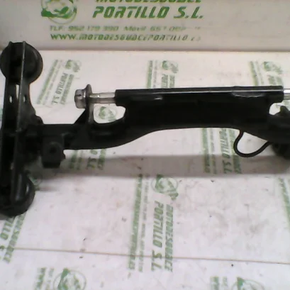 Foto de Soporte de motor Honda PS 125 referencia 384-23-46466